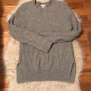Perfectly cozy fall GAP sweater 🍁